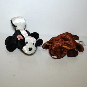 Mary Meyer Finger Puppets Plush Skunk And Beaver